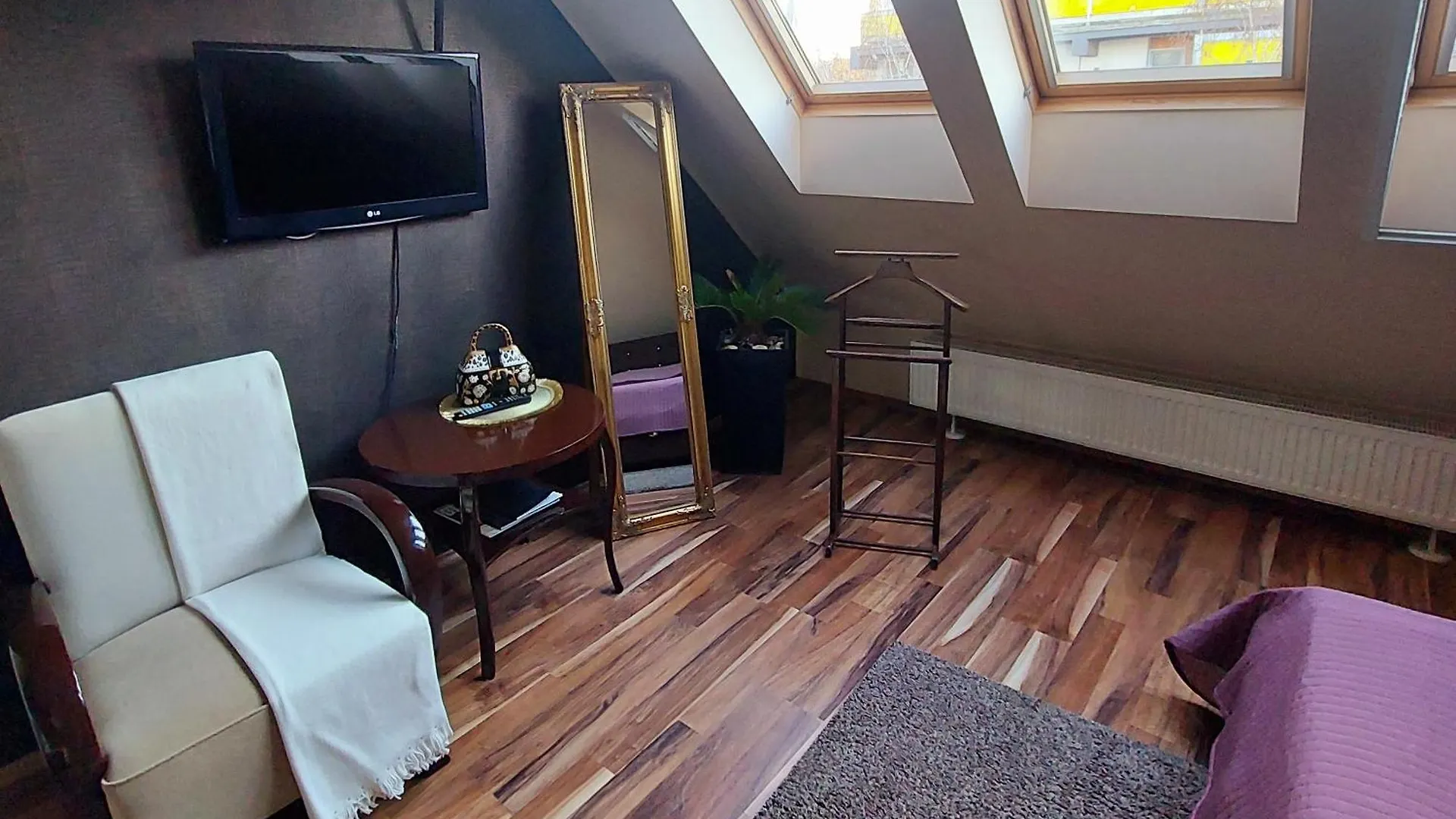 Hetvezer Penthouse Apartments Seghedin 0*,